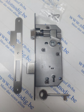 106093465 AGB 590  Old Zilver