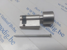 6010 Cilinder 10/35 met knop