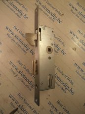 64063246 KFV 1625  Doornmaat = d  35 mm Recht Rvs