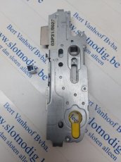 855R9240 Fuhr 855R 40-92-10